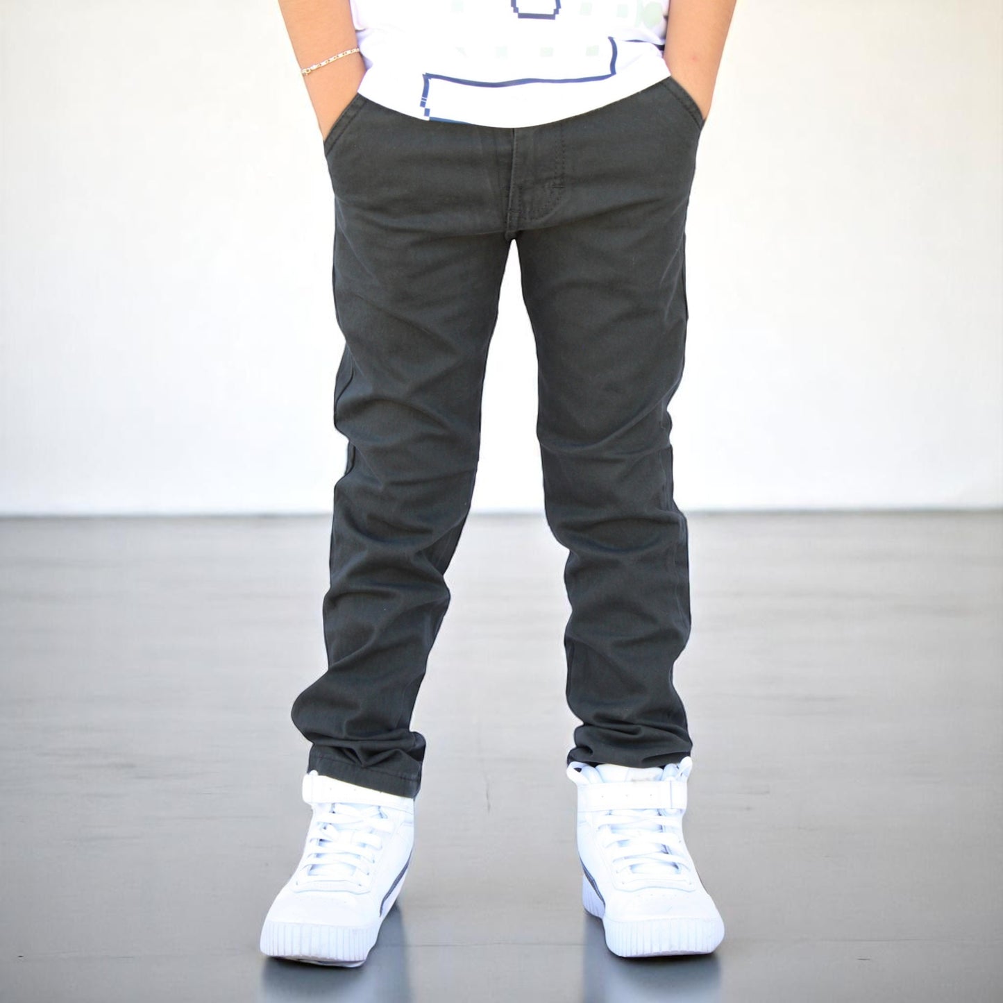 Pantalón Semiskinny de Gabardina Stretch Para Niño John Silver