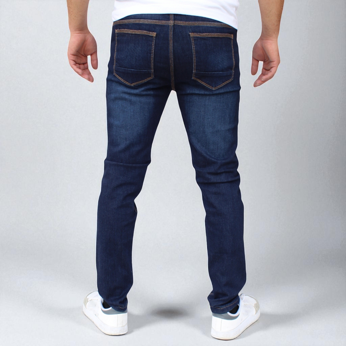 Pantalón Semiskinny de Mezclilla Stretch John Silver