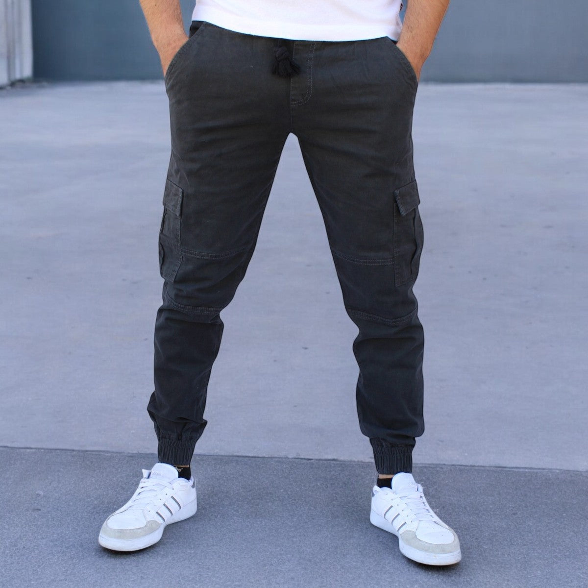 Pantalón Jogger Cargo de Gabardina Stretch John Silver