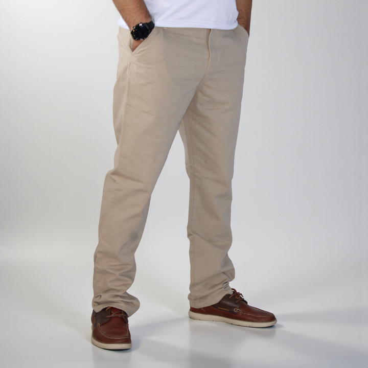 Pantalón Recto Relajado de Gabardina Rigida John Silver