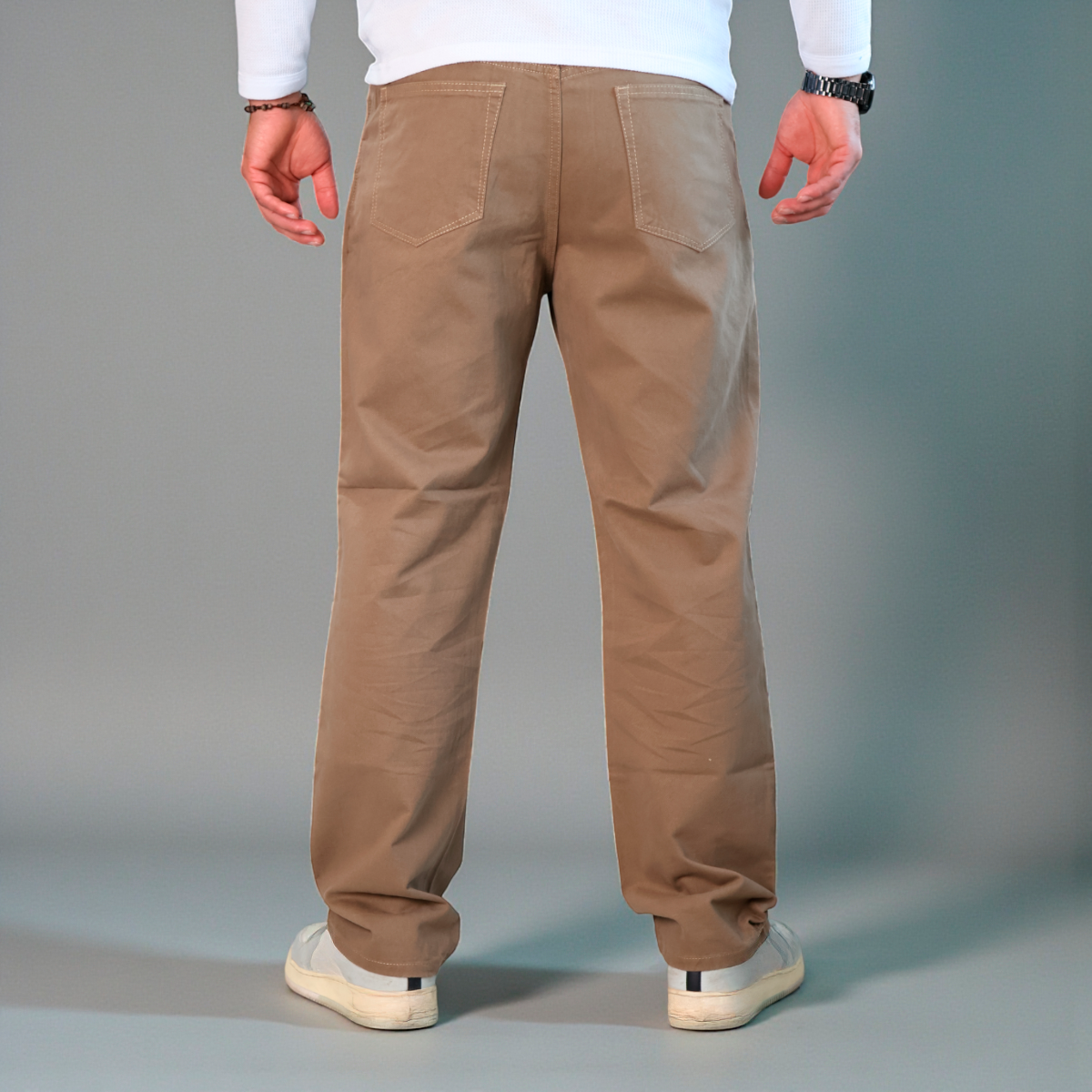Pantalón Recto de Gabardina Rígida John Silver