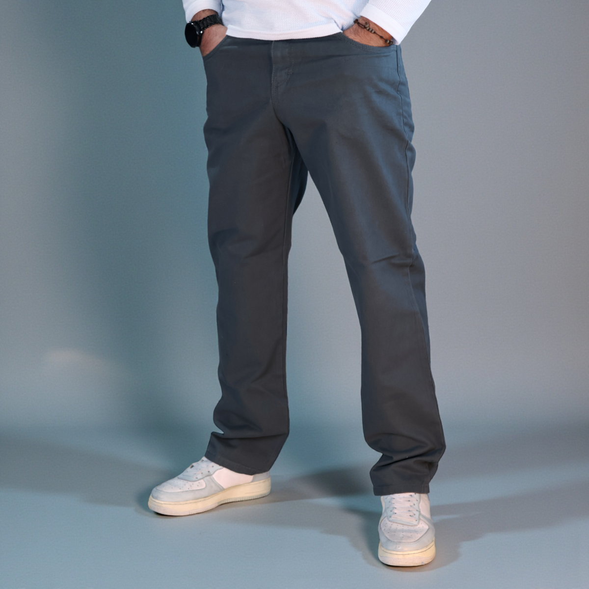 Pantalón Recto de Gabardina Rígida John Silver