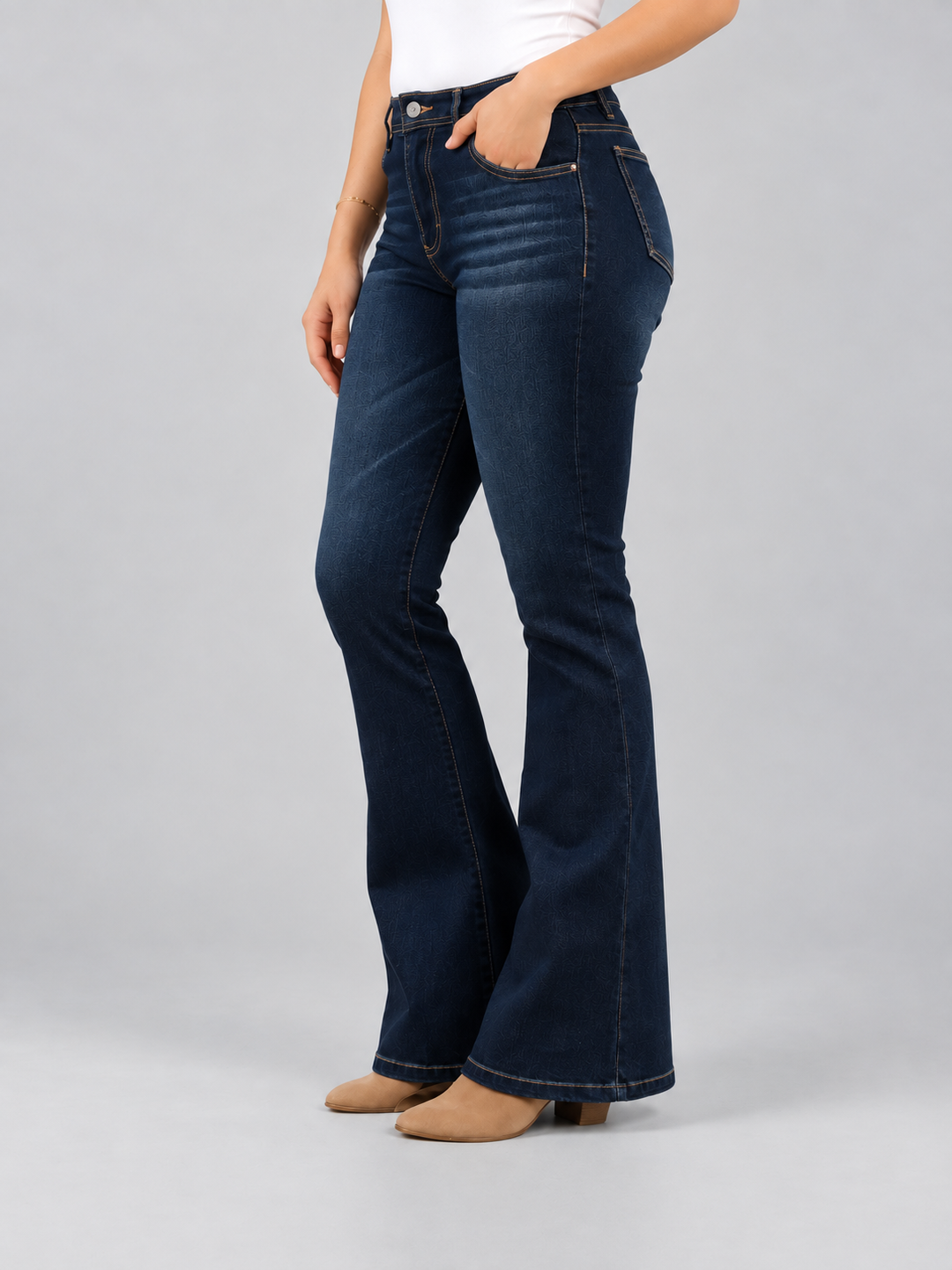 Pantalón Acampanado de Mezclilla Stretch Dama John Silver