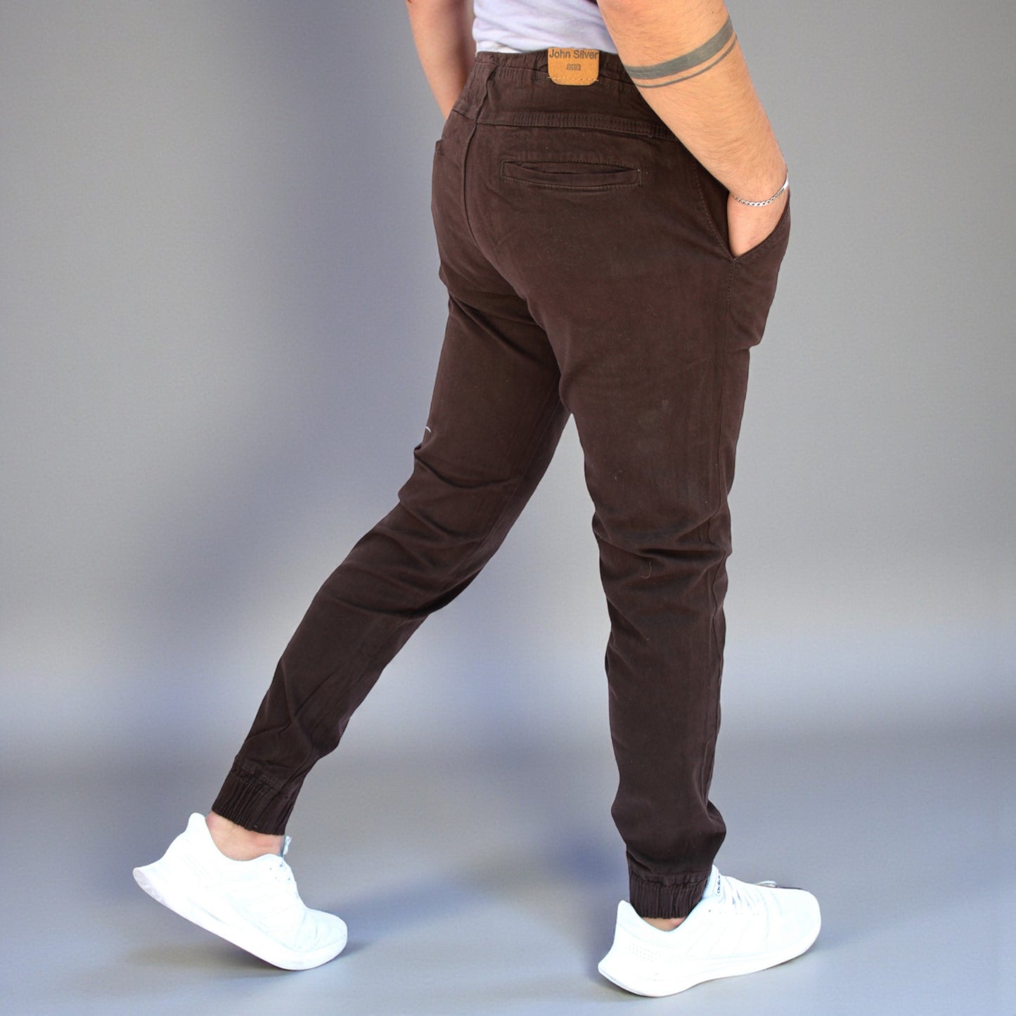 Pantalón Jogger de Gabardina Stretch John Silver