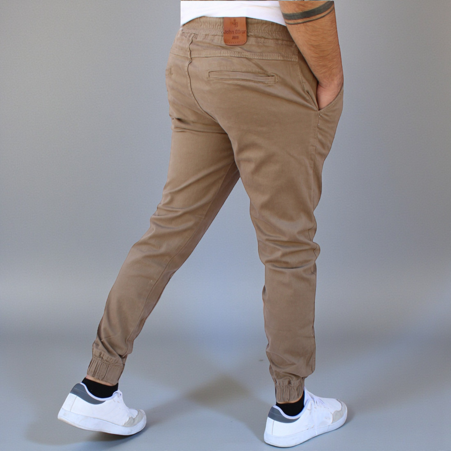 Pantalón Jogger de Gabardina Stretch John Silver